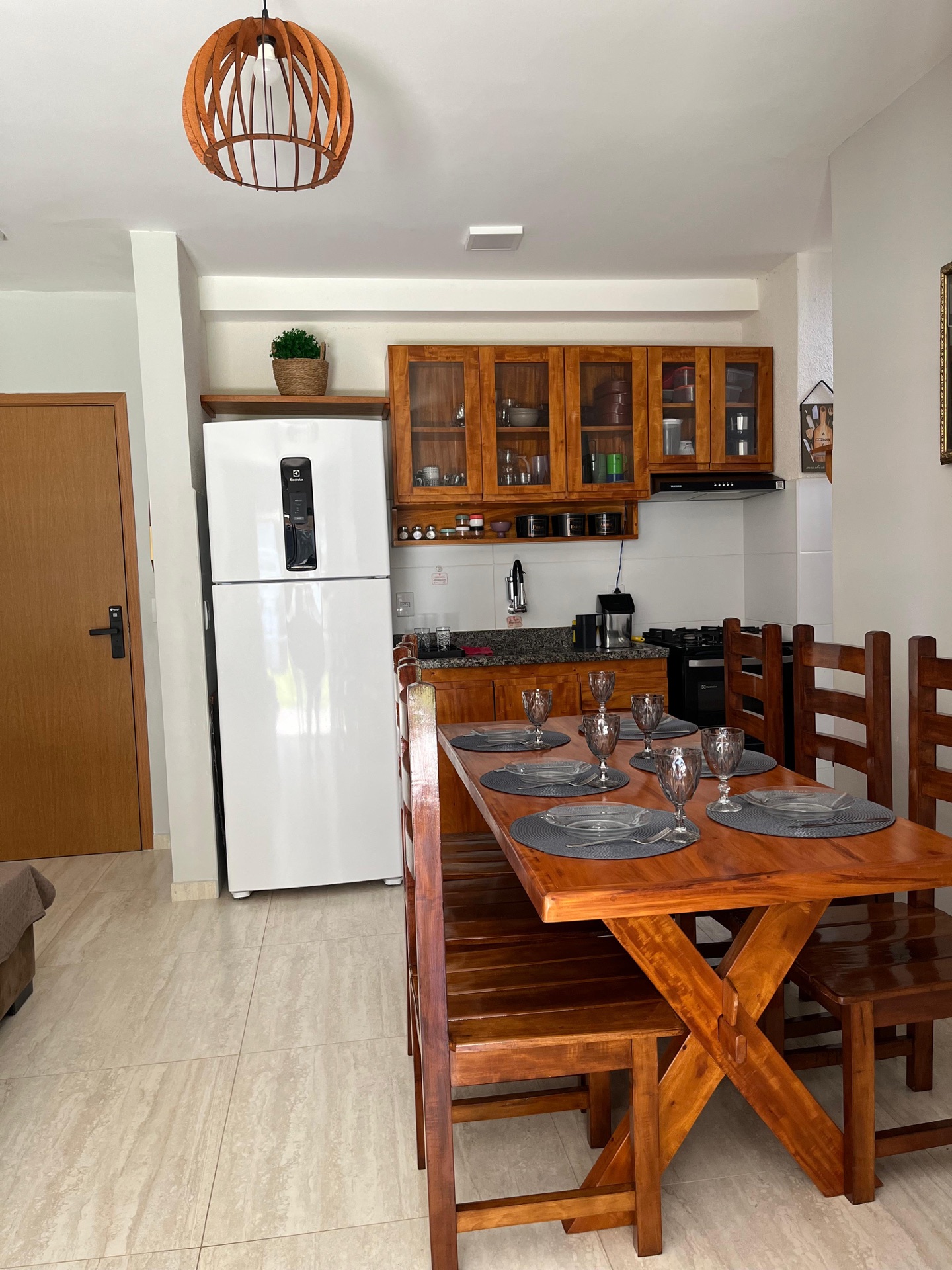Kitchen and dining table